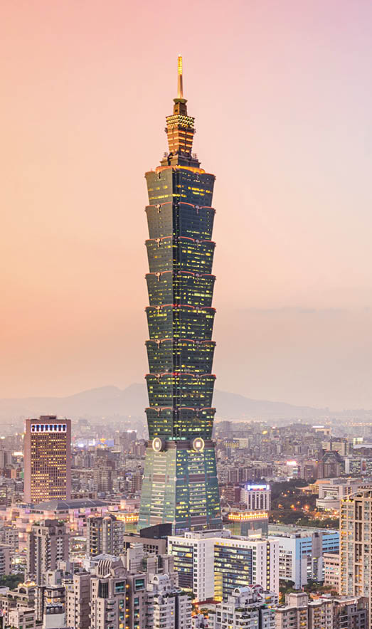 Taipei, Taiwan city skyline at dusk.