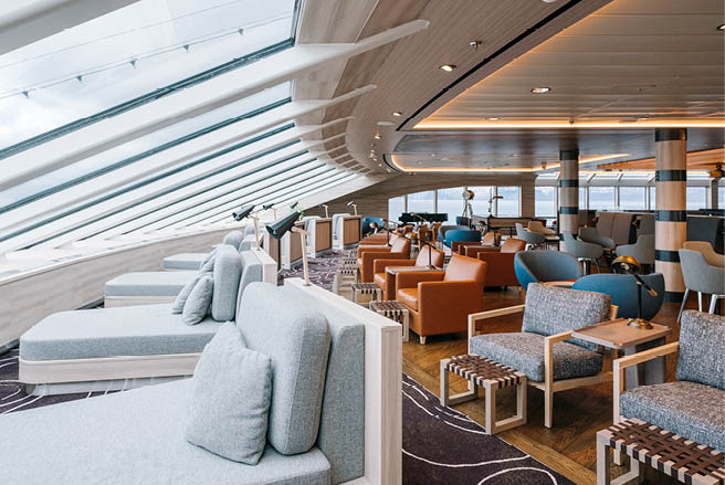 Explorer Loung - MS Fridtjof Nansen