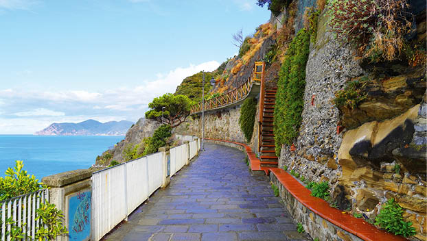 The popular Via Dell Amore, Lovers Lane, in the Cinque Terre village of Riomaggiore